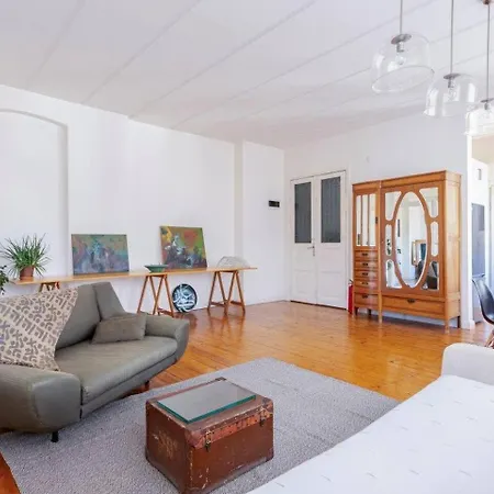 דירה Bright Charming 1-bed Home-heart Of Taksim! #365 *