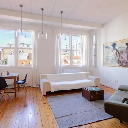 Bright Charming 1-bed Home-heart Of Taksim! #365 Istanbul