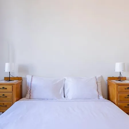 Bright Charming 1-bed Home-heart Of Taksim! #365 Appartement