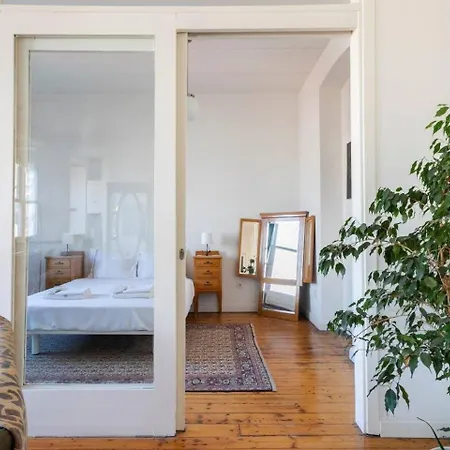 Bright Charming 1-bed Home-heart Of Taksim! #365 Istanboel